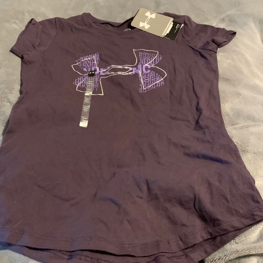 Under Armour T-shirt